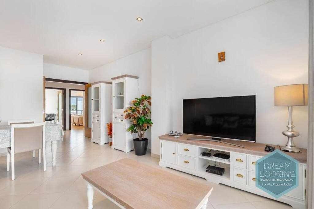 Terrace Miguel Torga Dream Lodging Albufeira Luaran gambar