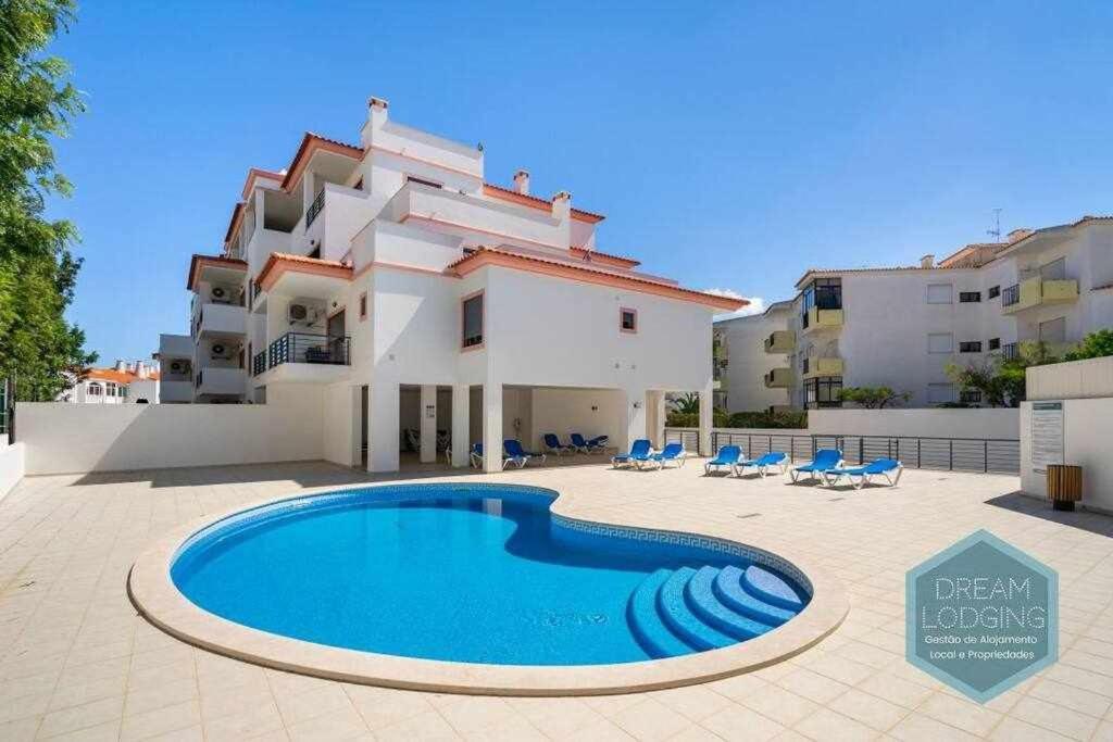 Terrace Miguel Torga Dream Lodging Albufeira Luaran gambar