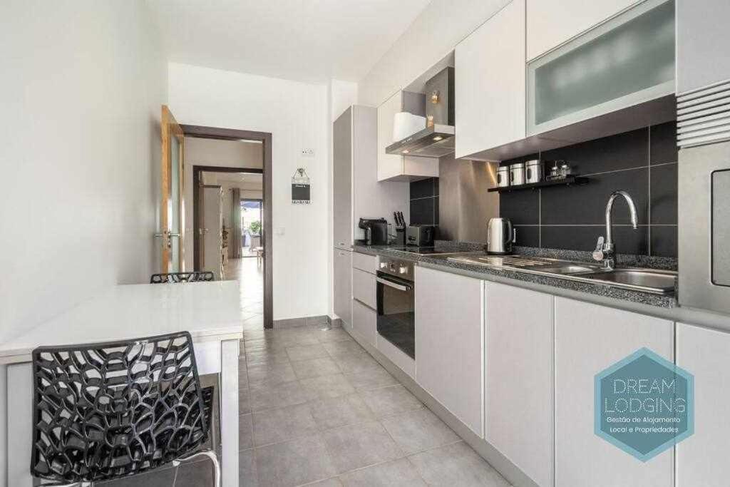 Terrace Miguel Torga Dream Lodging Albufeira Luaran gambar