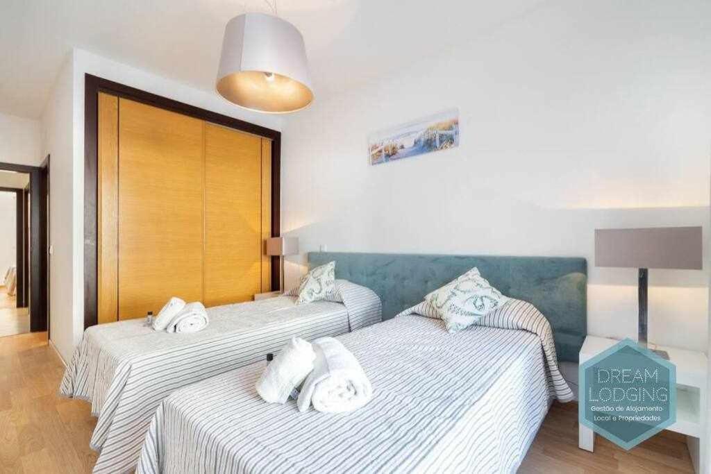Terrace Miguel Torga Dream Lodging Albufeira Luaran gambar