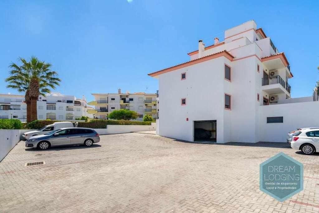 Terrace Miguel Torga Dream Lodging Albufeira Luaran gambar