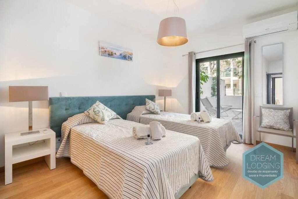 Terrace Miguel Torga Dream Lodging Albufeira Luaran gambar